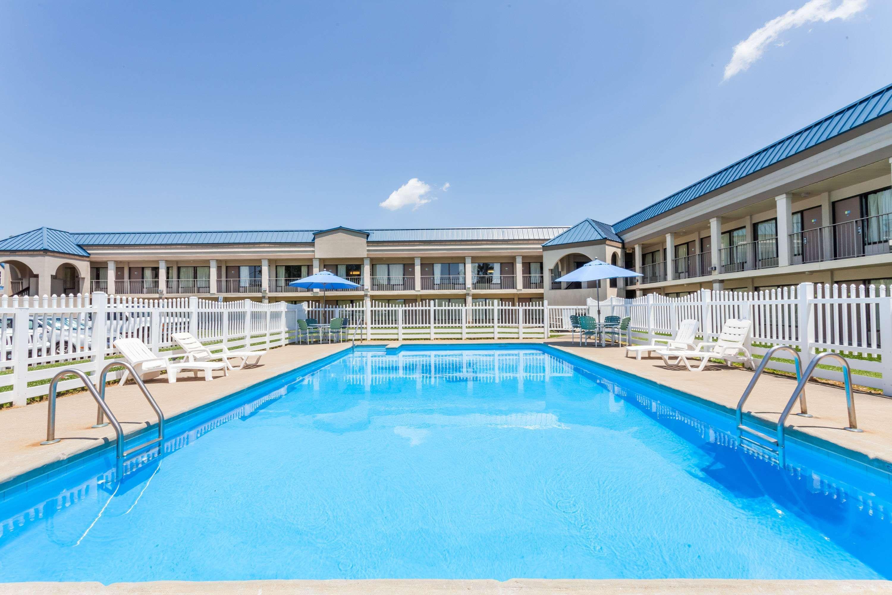 Rodeway Inn Owensboro Eksteriør bilde