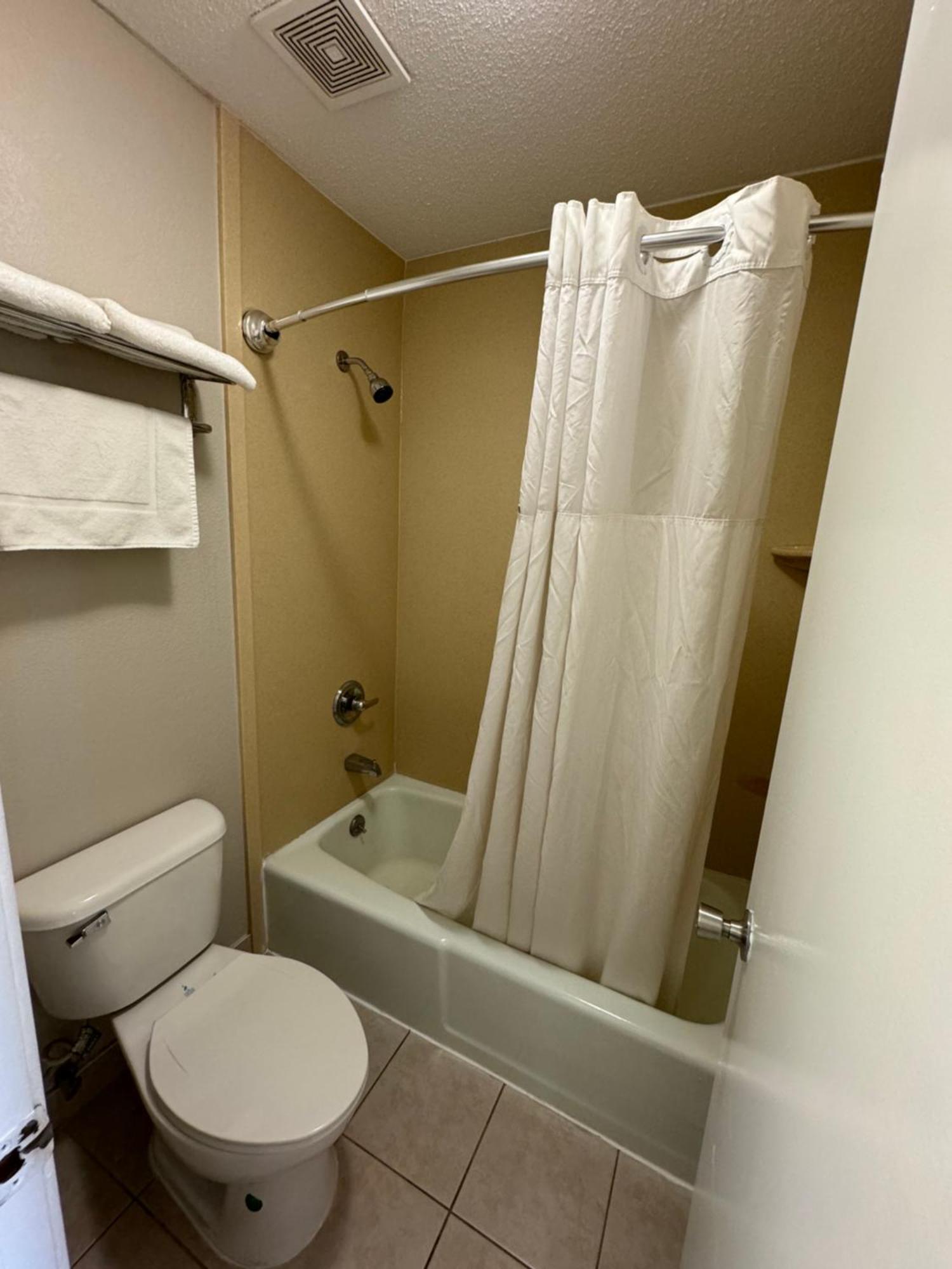 Rodeway Inn Owensboro Eksteriør bilde